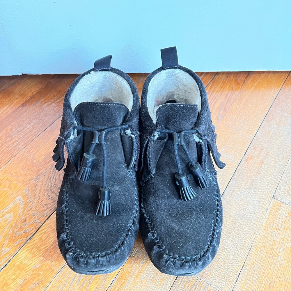 Rag and bone moccasin shearling leather booties. Size 6